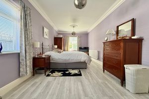 20' Main Bedroom- click for photo gallery
